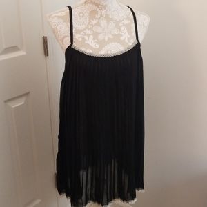 Pleated nightgown